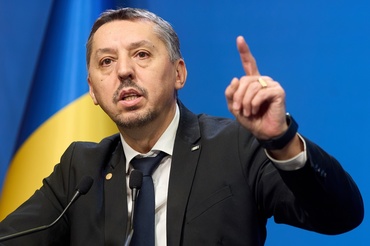 Schimbări majore pentru elevii de liceu. Mai puține materii obligatorii și accent pe specializările alese