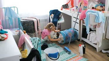 Cum să transformi un copil dezordonat într-un mic expert al organizării